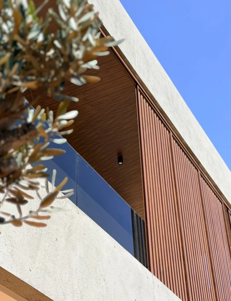 forme-design-projects-residential-project-in-Casablanca-aluminum-sunshade-and-cladding